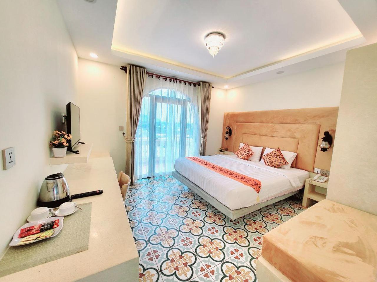 Hang Meas Boutique Hotel Kampot Exterior photo