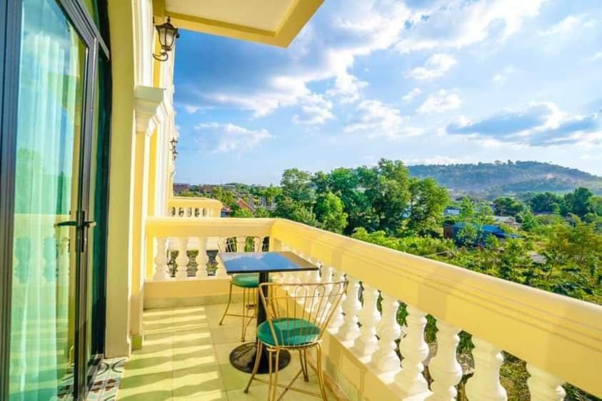 Hang Meas Boutique Hotel Kampot Exterior photo